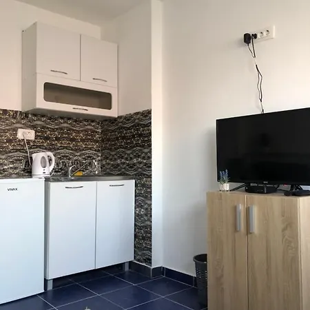 Breze Apartment