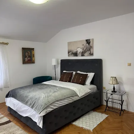 Apartment Breze *