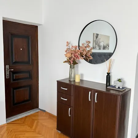 Breze Apartment