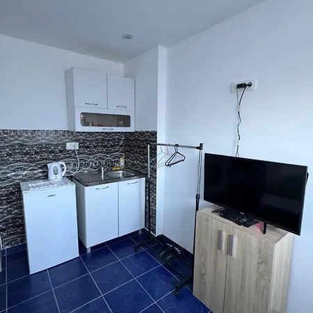 Breze Apartment