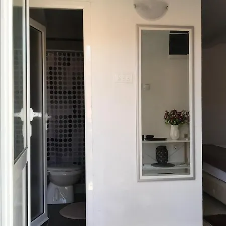 Breze Apartment
